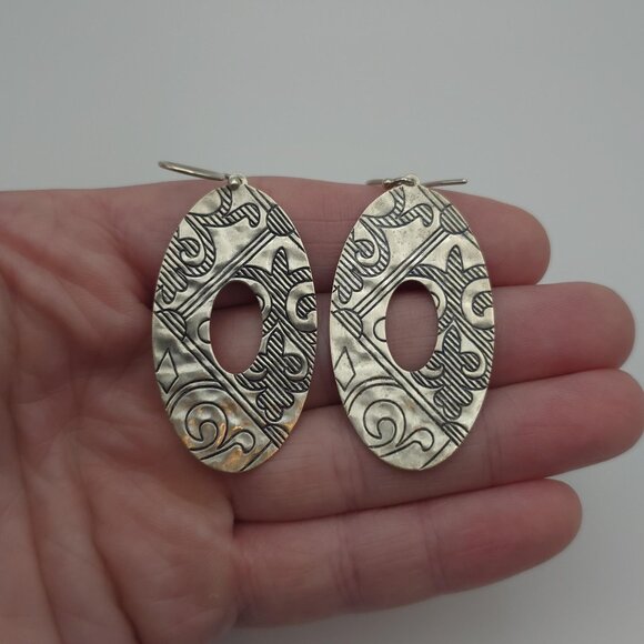 Sterling Silver Beautiful Silpada Brand Earrings A1055 - Picture 1 of 7
